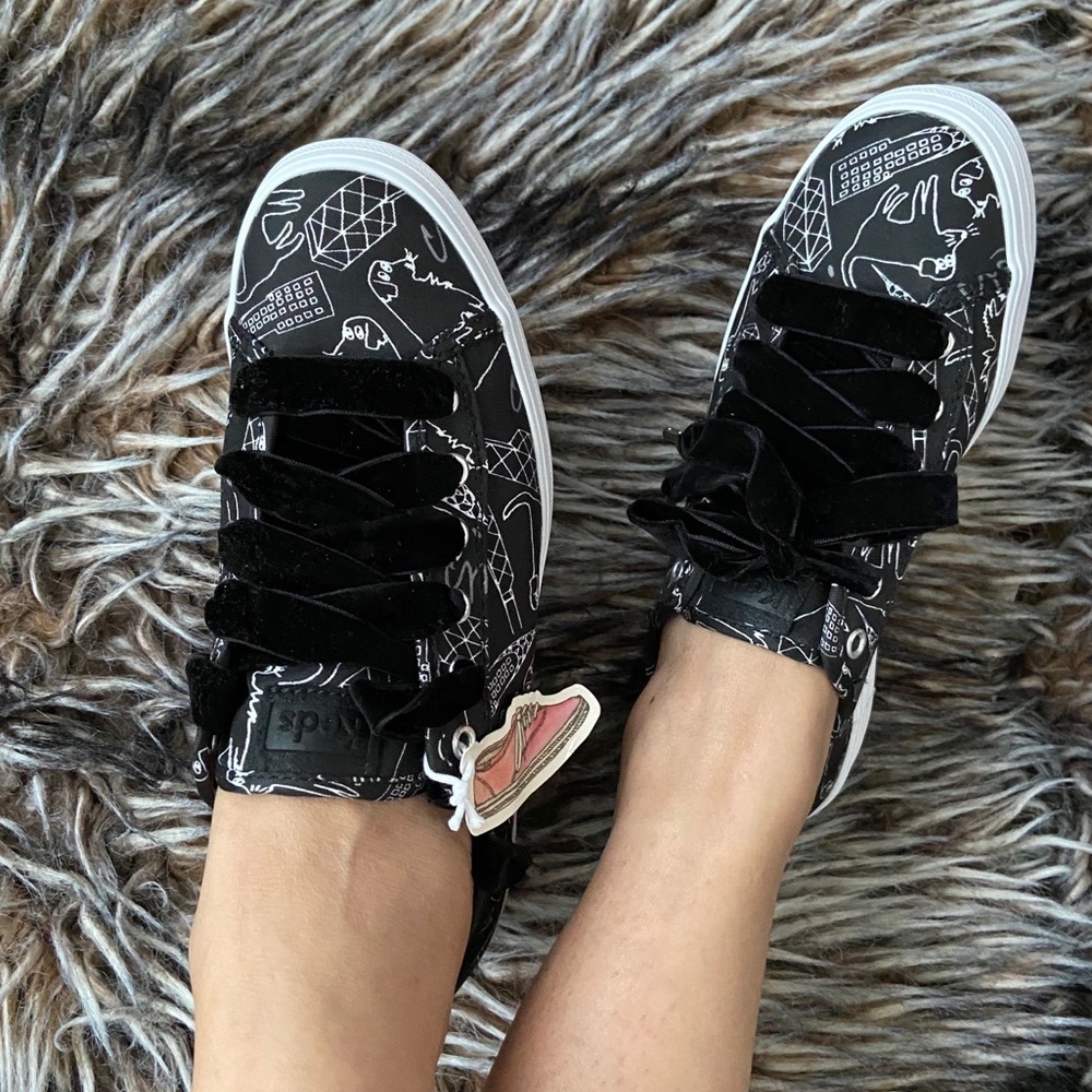 New Keds Platform Sneakers - Picture 3 of 6